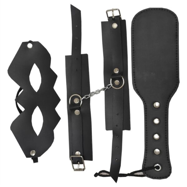 Kit de cuero Esposas + Antifaz + Fusta Negro